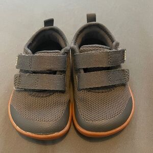 Whitten Toddler Barefoot Shoe 5 wide